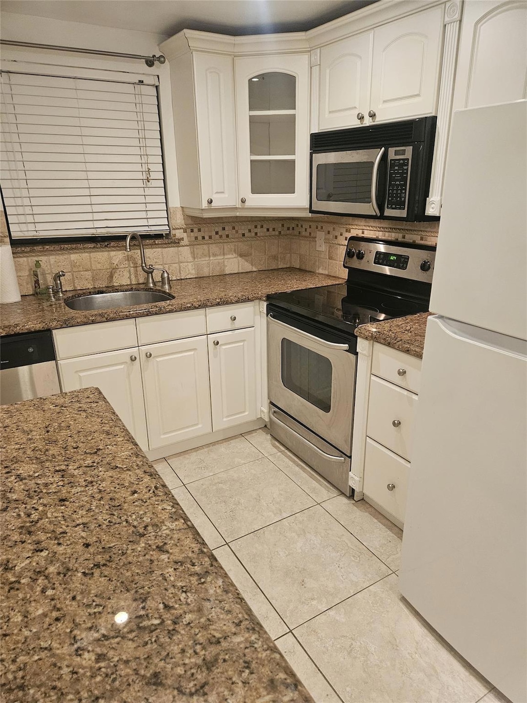 For Rent $1,800/month