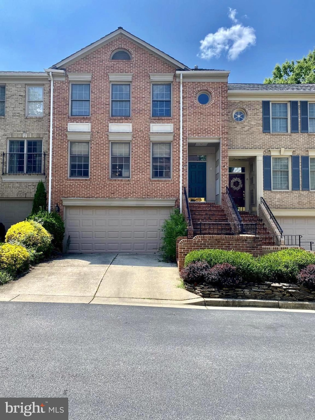 4 Bloomingdale Ct, Rockville, MD 20852 - photo 1