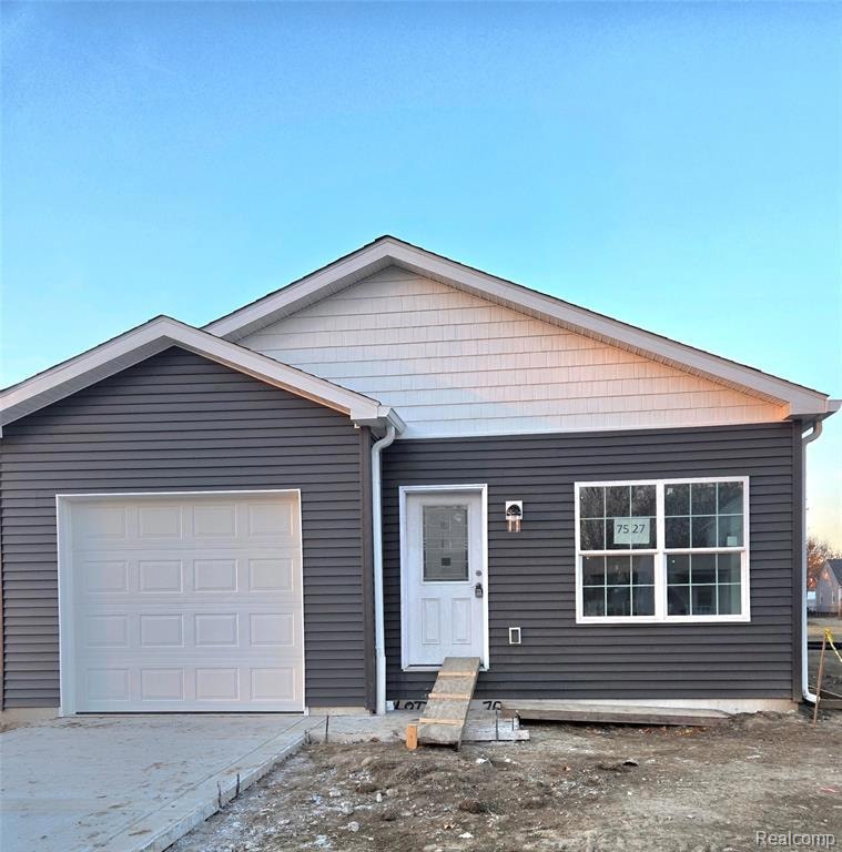 7527 Packard Ave, Warren, MI 48091 - photo 1