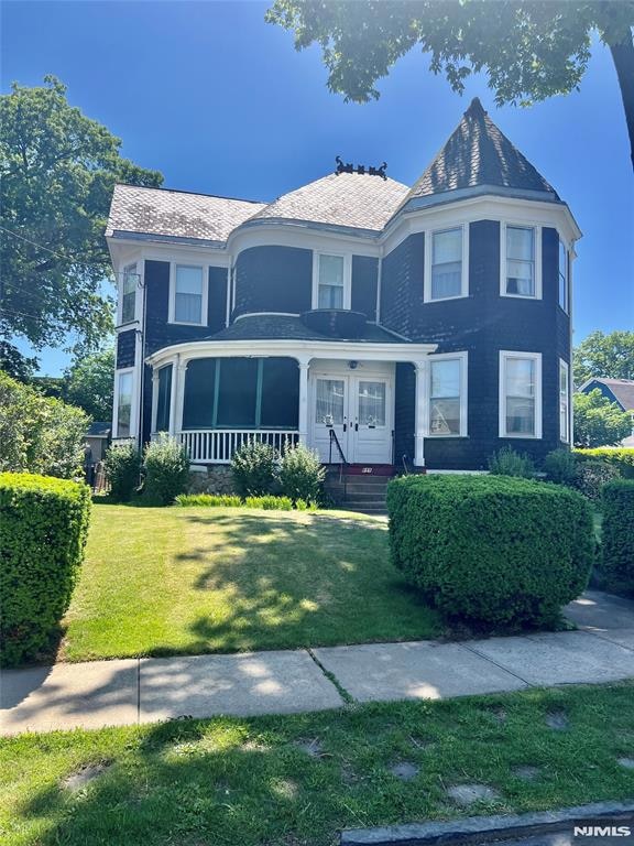 887-889 Degraw Ave, Newark, NJ 07104 - photo 1