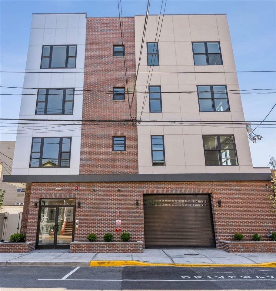 6108 Hudson Ave, West New York, NJ 07093 - photo 1