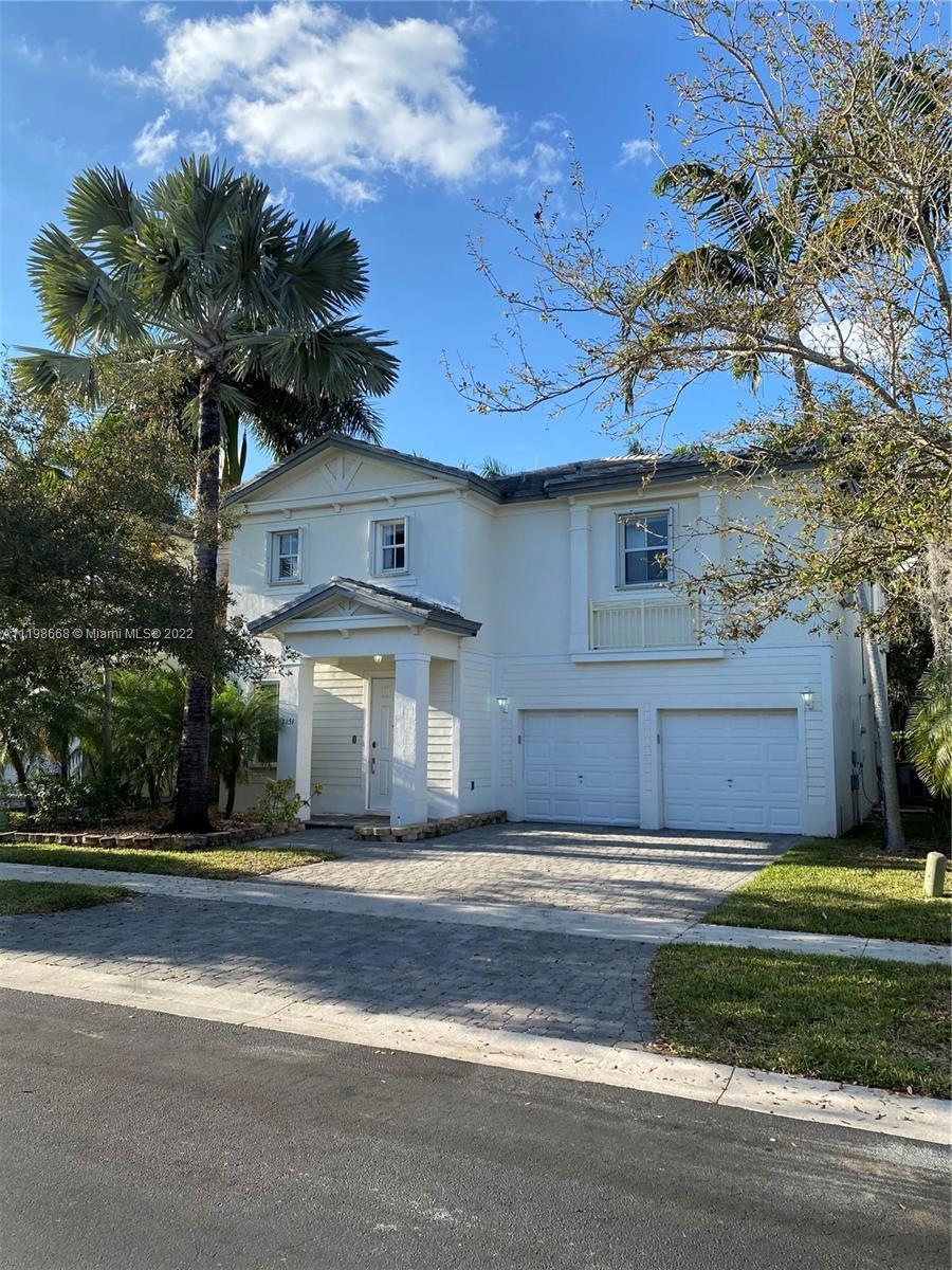 Sold $518,499 • Co-Listing Agent