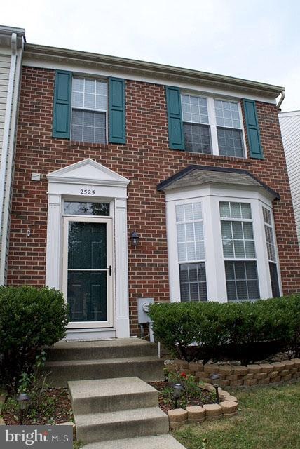 2525 Dog Leg Ct, Crofton, MD 21114 - photo 1