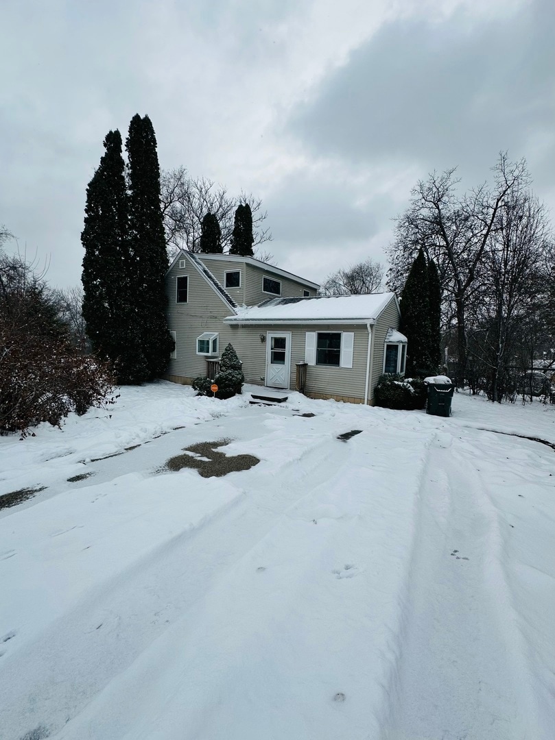 For Rent $2,080/month