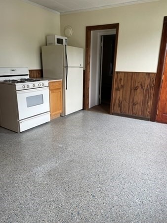 13 1/2 Weston St unit rear, Wilbraham, MA 01095 - photo 1