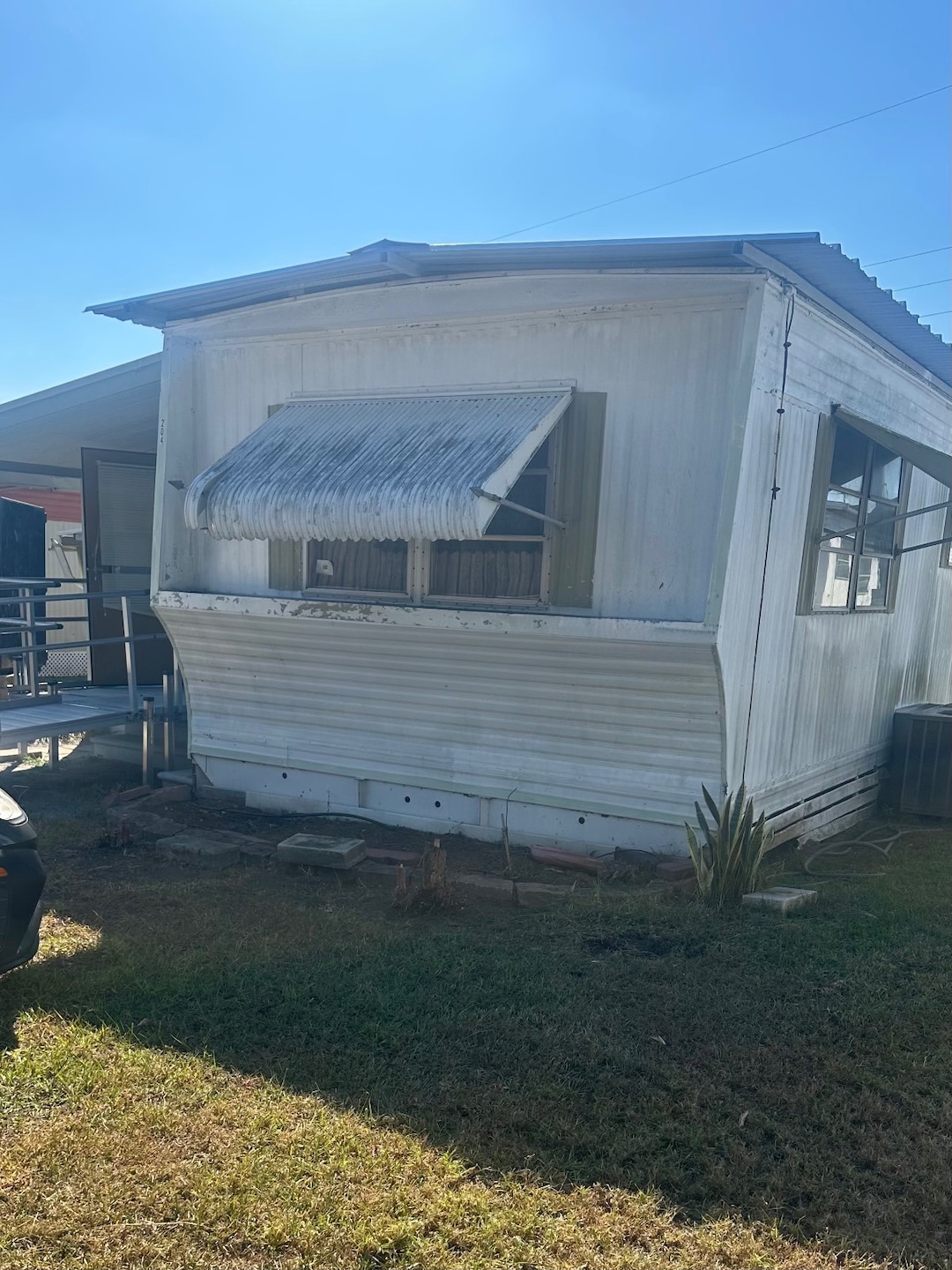 204 Third St, Valrico, FL 33594 - photo 1