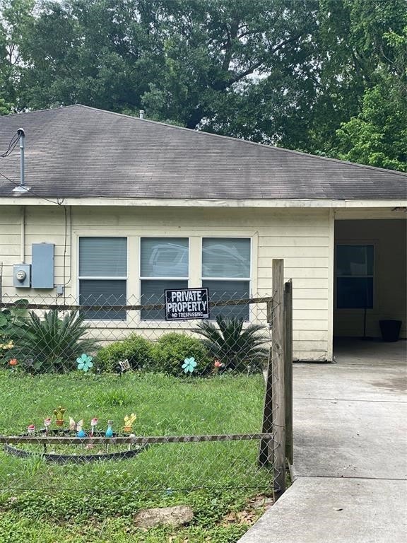 6808 Utah St unit B, Houston, TX 77091 - photo 1