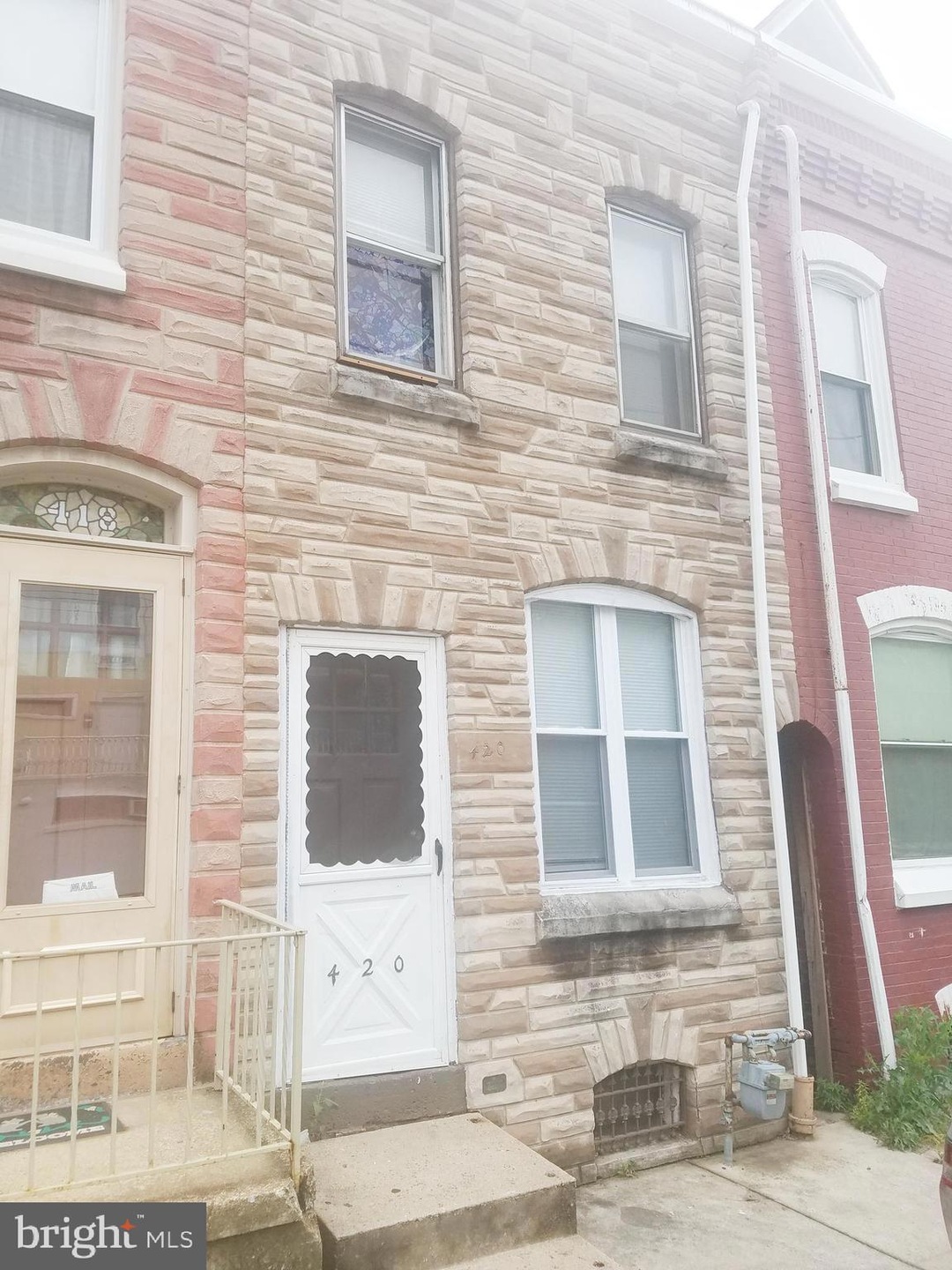 420 Linden St, Reading, PA 19604 - photo 1