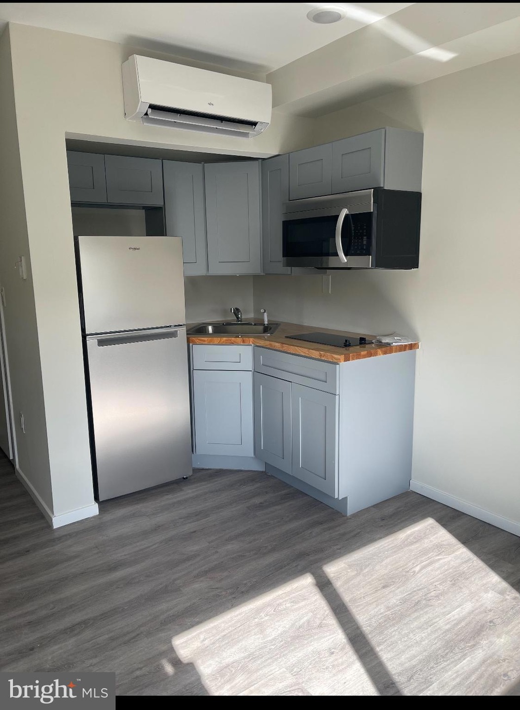 4419 Ludlow St unit 408 - APARTMENT A, Philadelphia, PA 19104 - photo 1