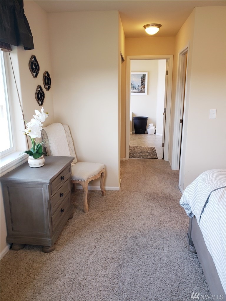 16466 Greenbrier St SE, Yelm, WA 98597 - photo 1