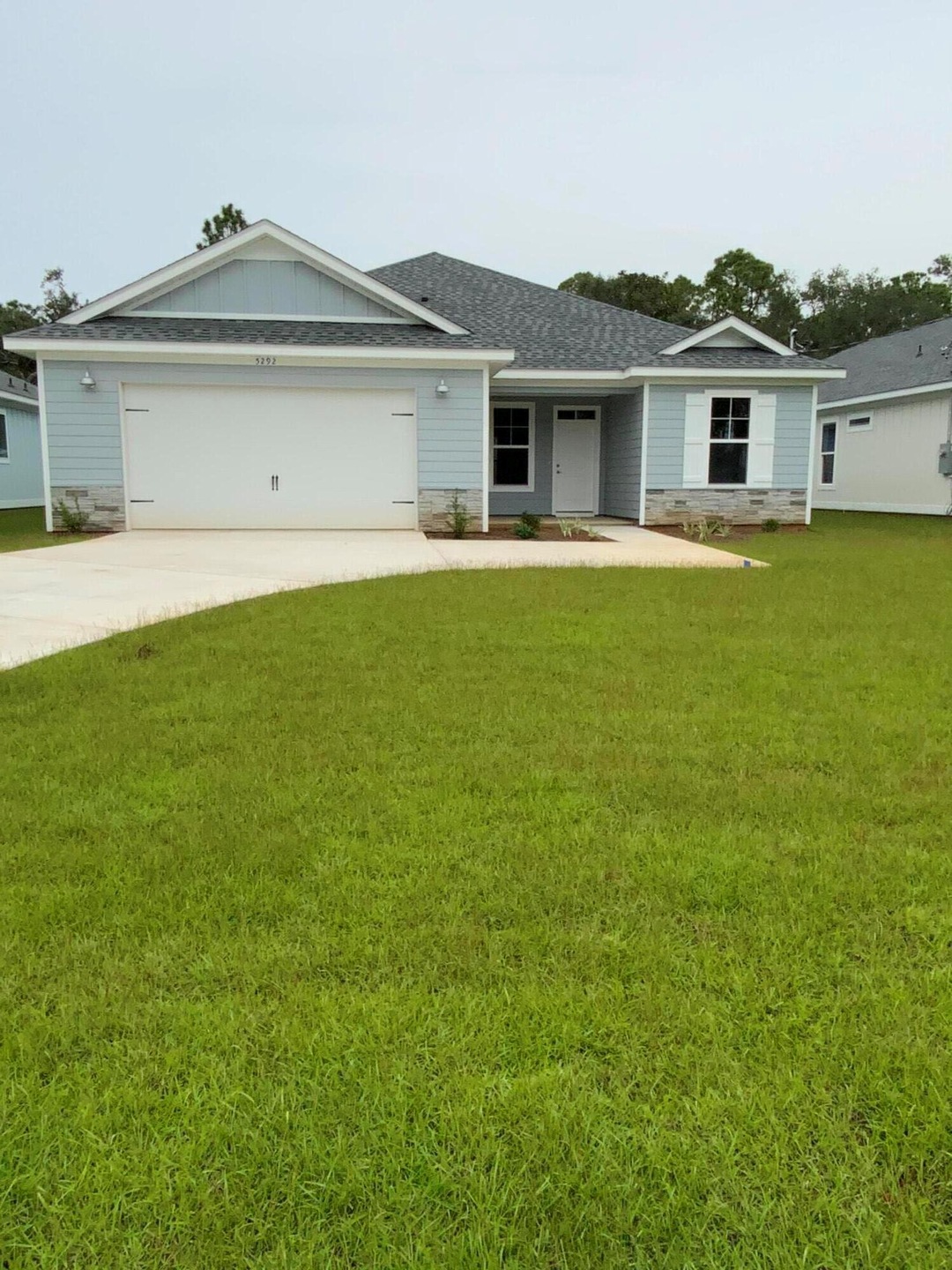 CBBB46B8-B798-484D-B0A9-2DA7CBF3AEBE