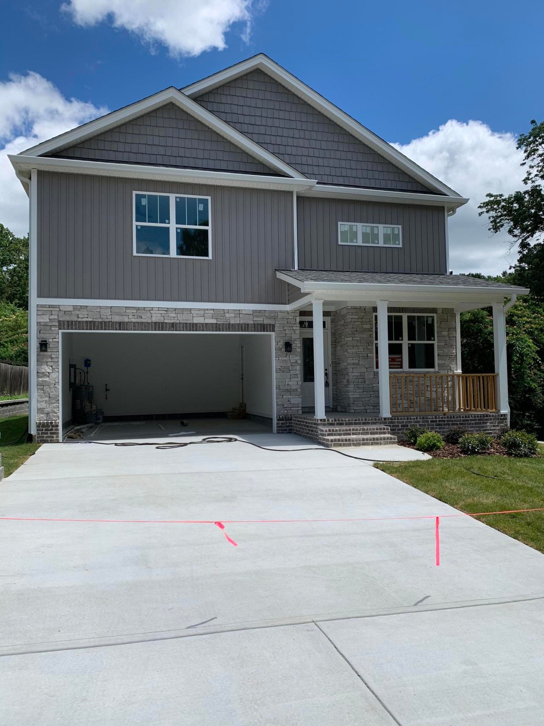 919 Soaring Eagle Cir, Hixson, TN 37343 - photo 1