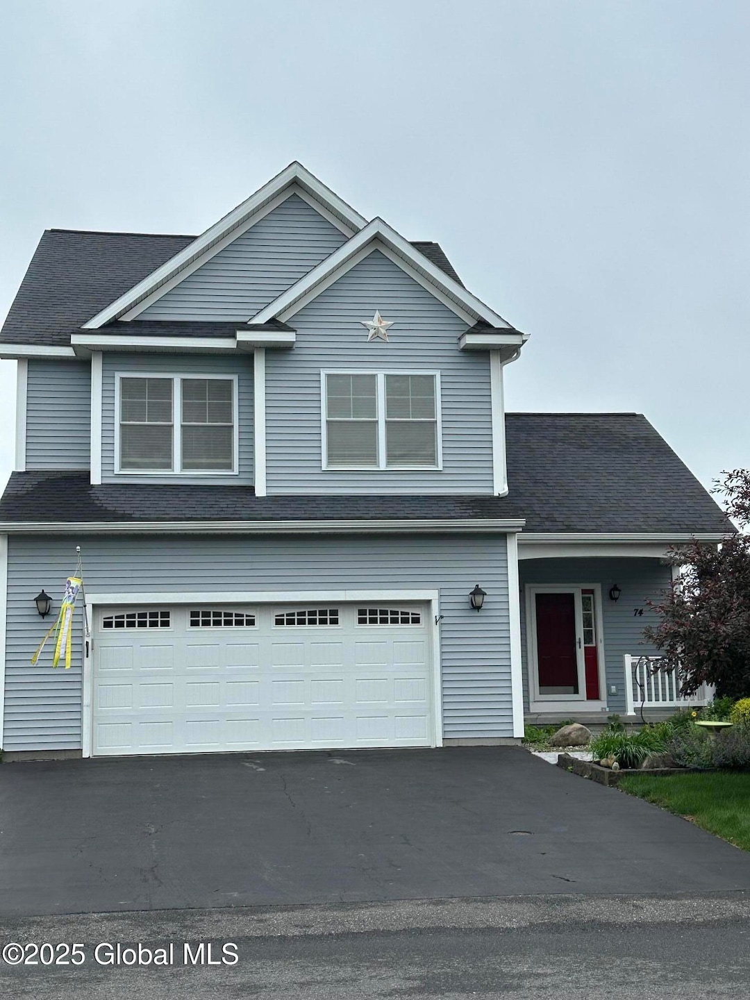74 Waverly Circle