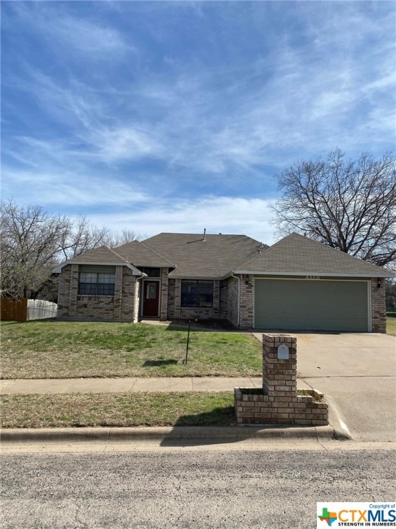 408 E Hogan Dr, Copperas Cove, TX 76522 - photo 1