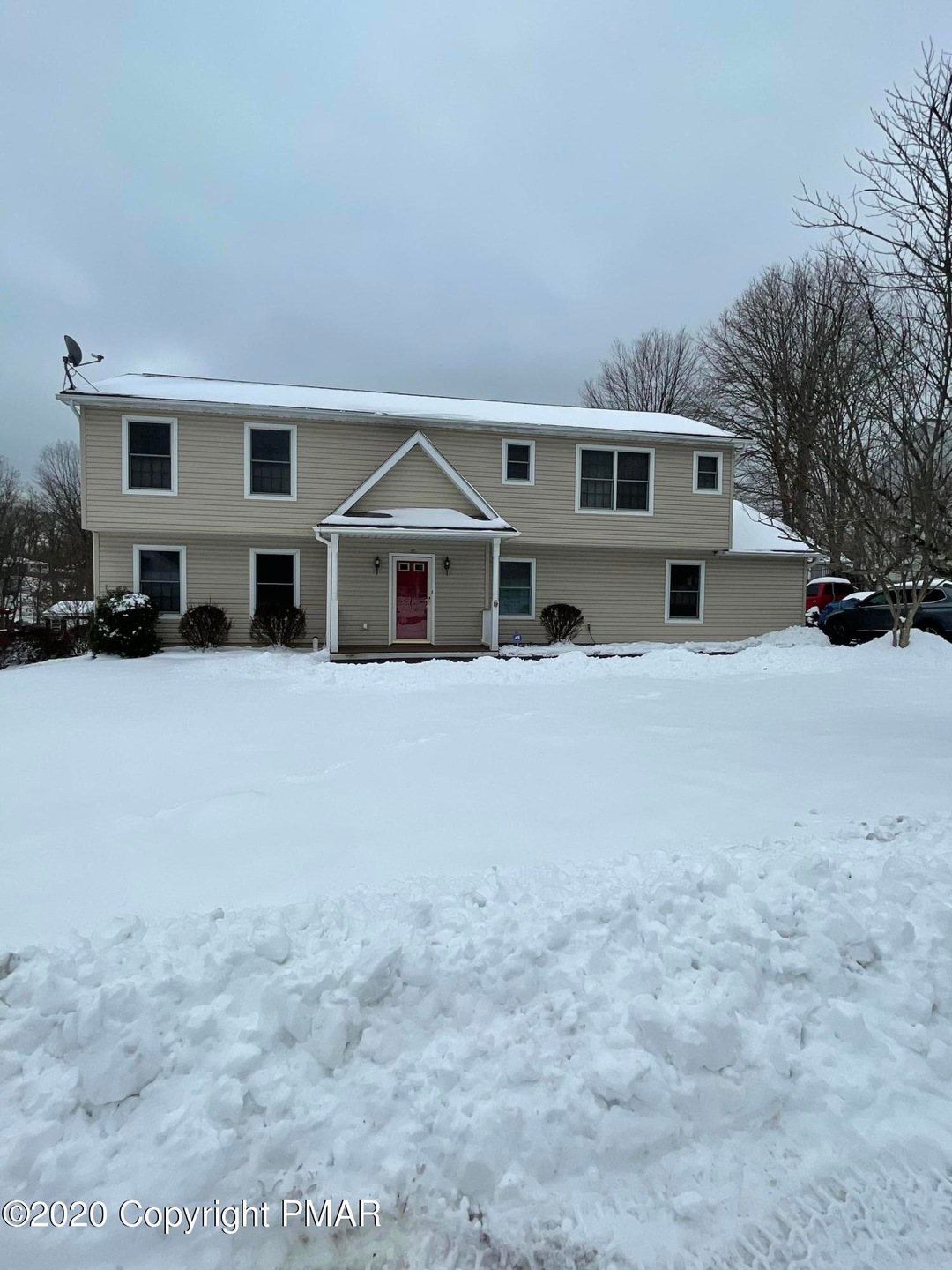 707 Avenue C, Stroudsburg, PA 18360 - photo 1