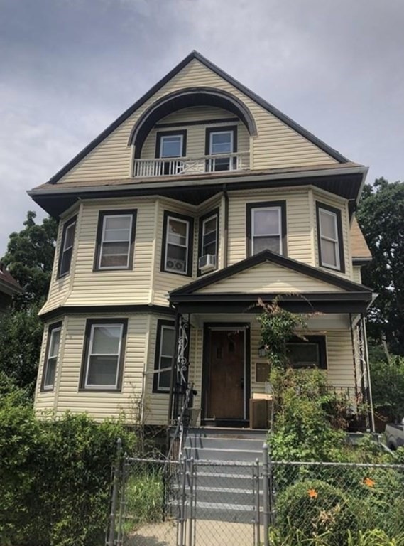 521 Park St, Dorchester Center, MA 02124 - photo 1