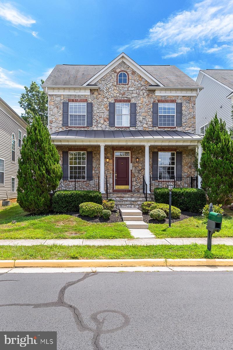 9504 Tarvie Cir, Bristow, VA 20136 - photo 1