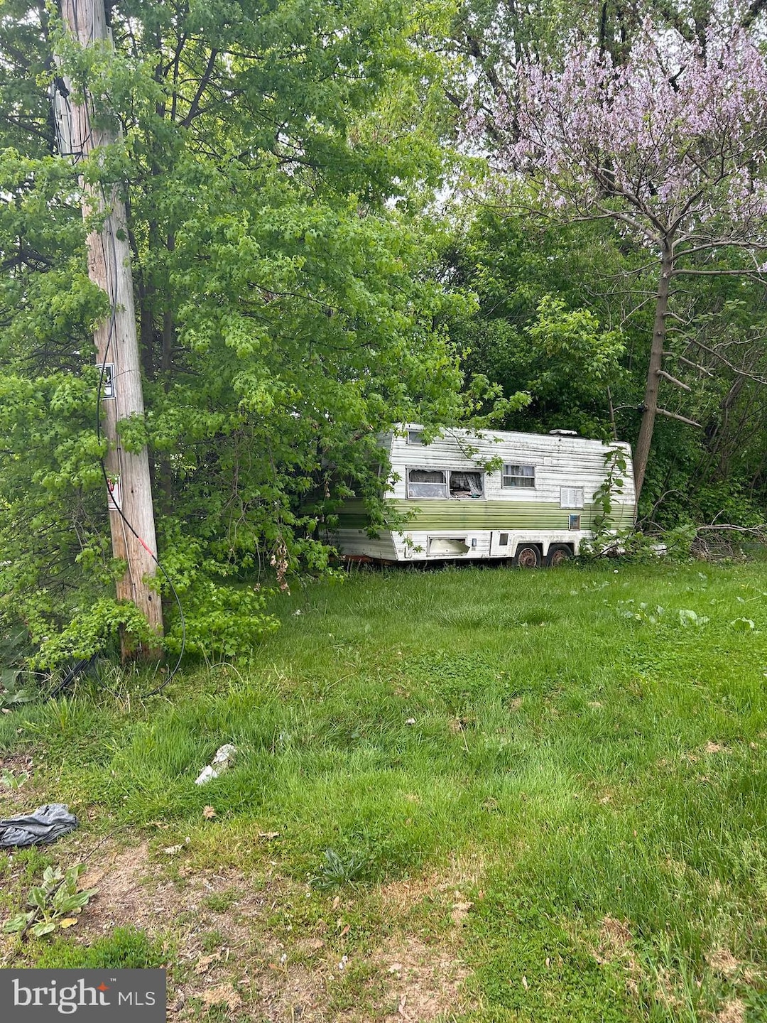 4R & 6 Old Ashton Rd, Philadelphia, PA 19152 - photo 1