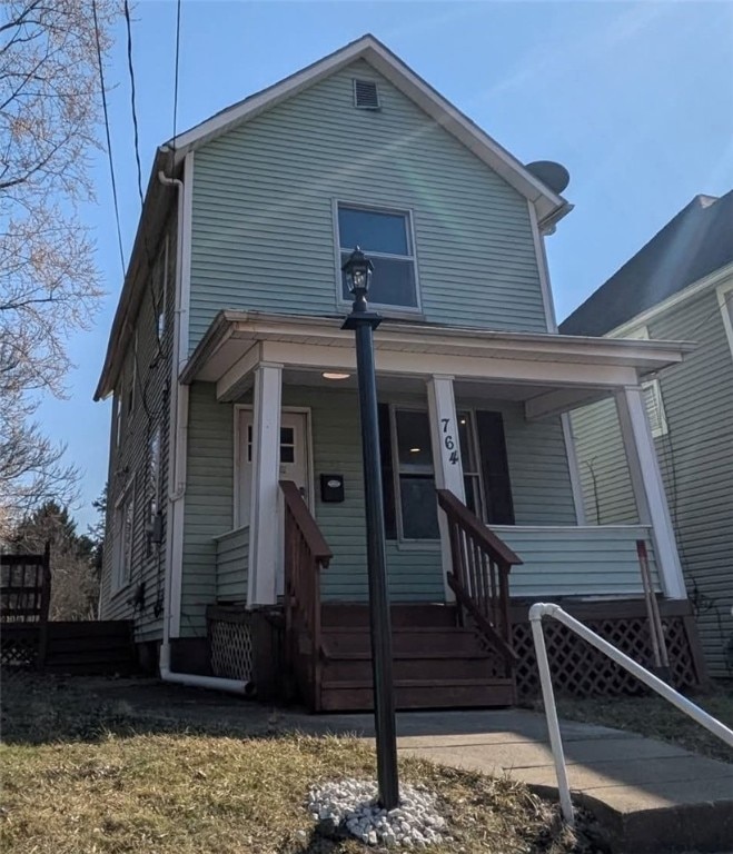 764 Lathrop St, New Castle, PA 16101 - photo 1