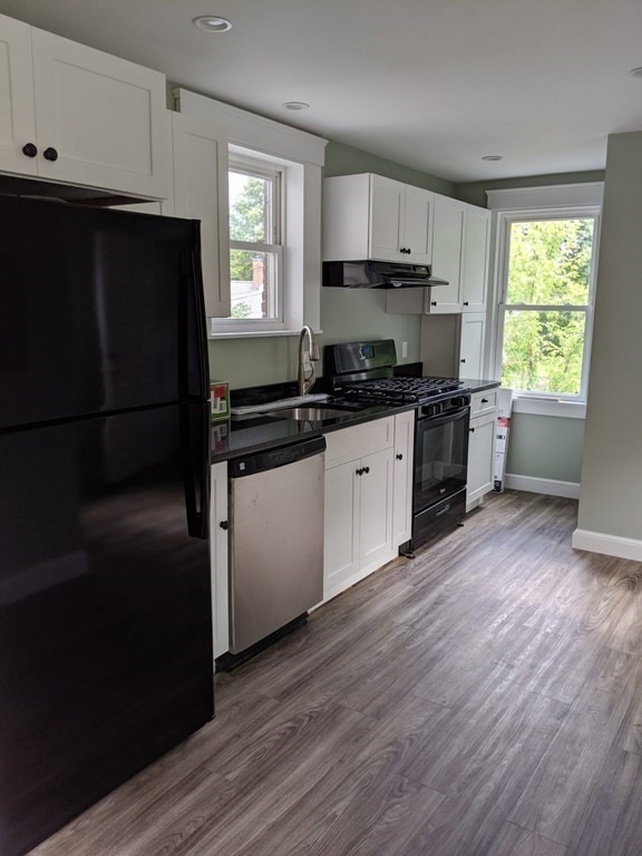 2 Fremont St unit 2, Woburn, MA 01801 - photo 1