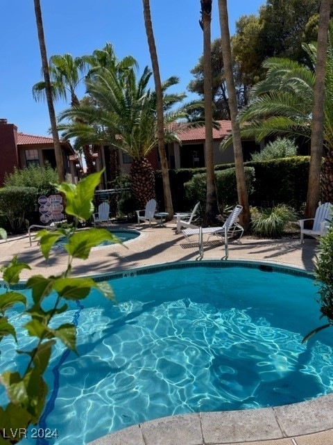 Community pool