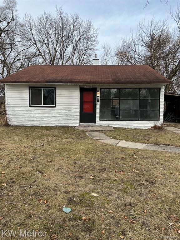 10210 Corning St, Oak Park, MI 48237 - photo 1