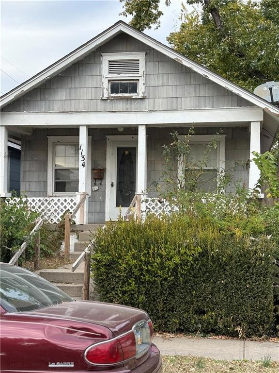 1134 Hasbrook Ave, Kansas City, KS 66105 - photo 1