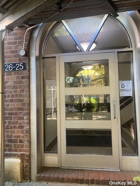 2625 141st St unit 2F, Flushing, NY 11354 - photo 1