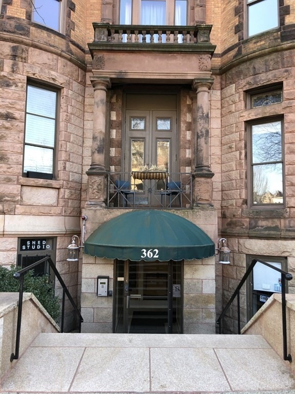 362 Commonwealth Ave unit 5F, Boston, MA 02115 - photo 1