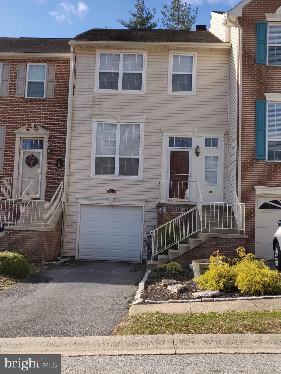 224 Cayman Ct, Wilmington, DE 19808 - photo 1