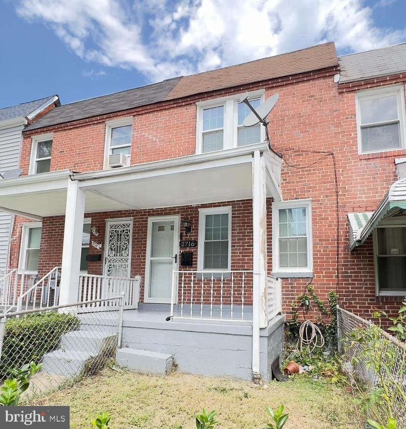 2716 W Lanvale St, Baltimore, MD 21216 - photo 1