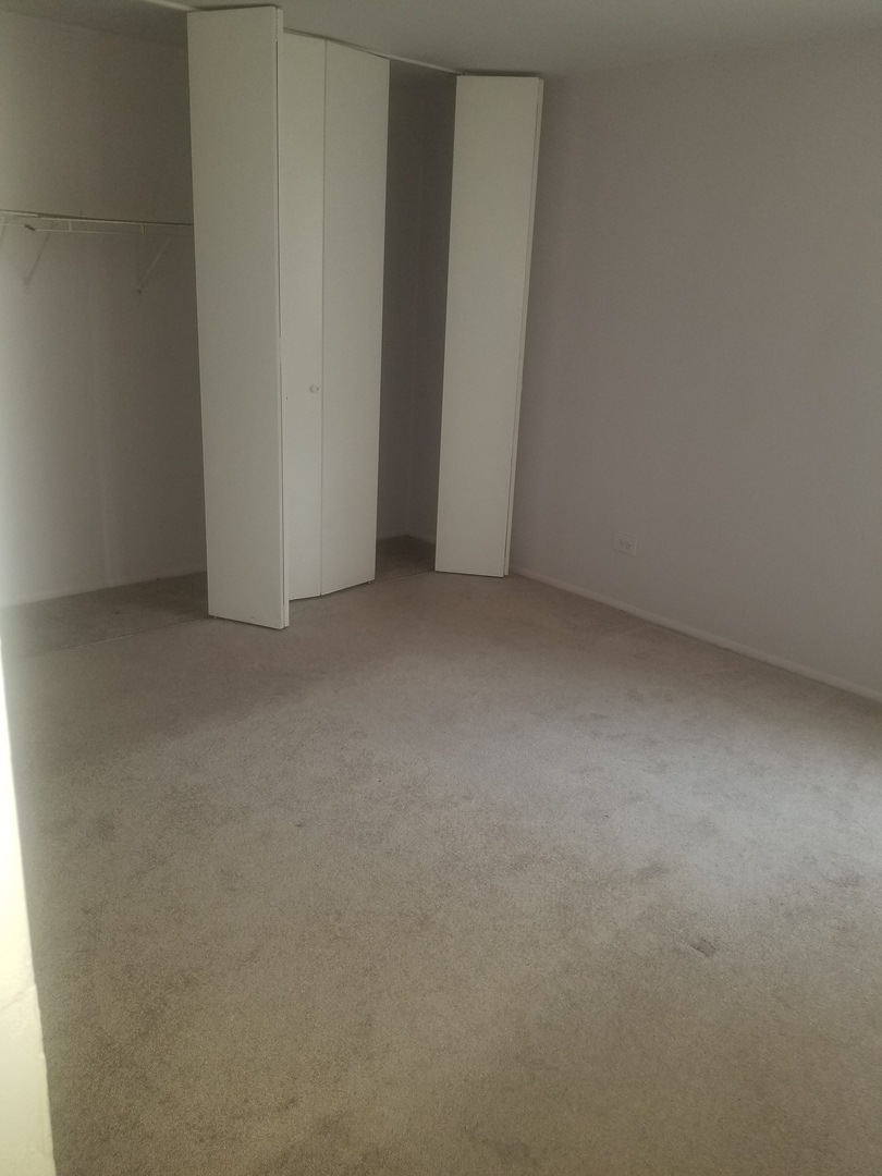 Brookwood Condos unit 116, Rolling Meadows, IL 60008 - photo 1