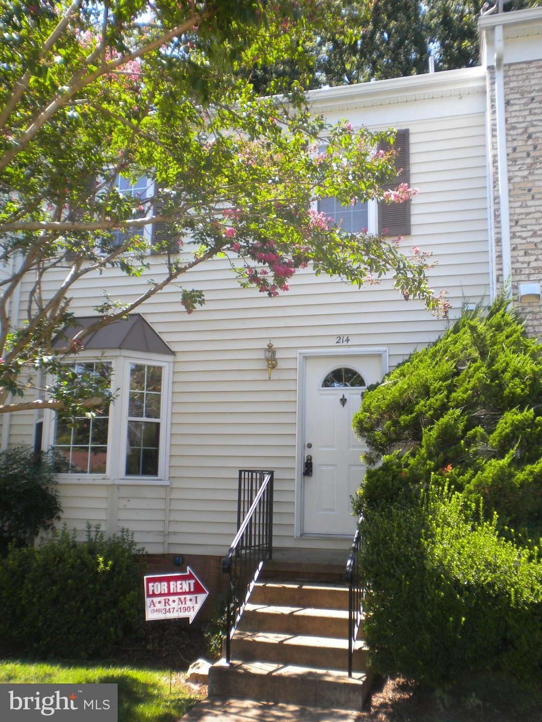 214 Fairfield Dr, Warrenton, VA 20186 - photo 1