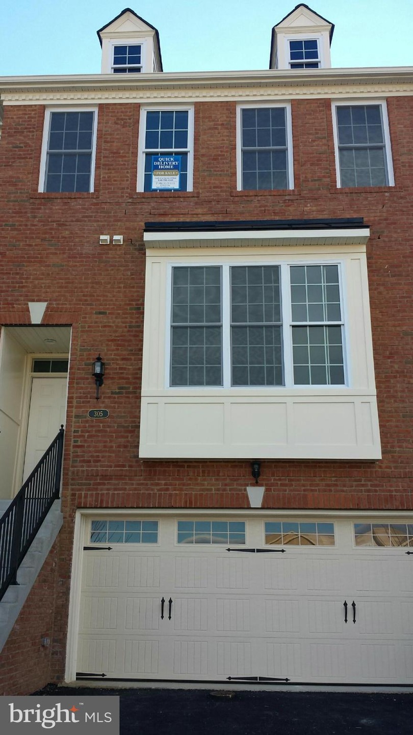 206 Cenning Terrace, Purcellville, VA 20132 - photo 1