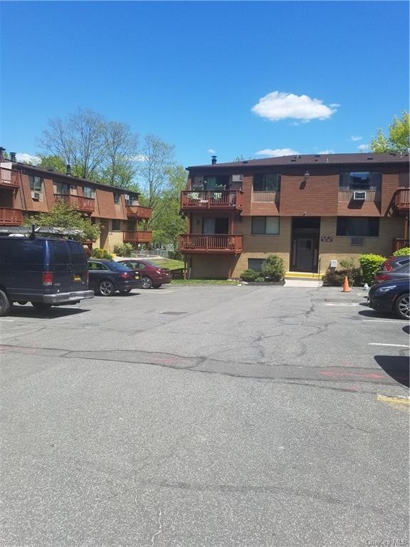 387 Richard Ct unit 38G, Pomona, NY 10970 - photo 1