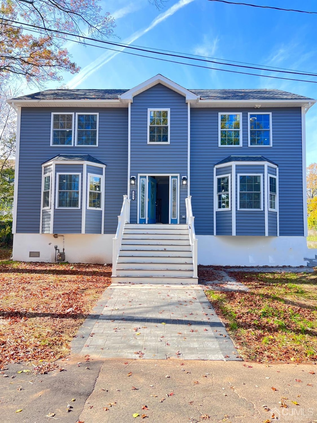 Sold $570,000 • Co-Listing Agent