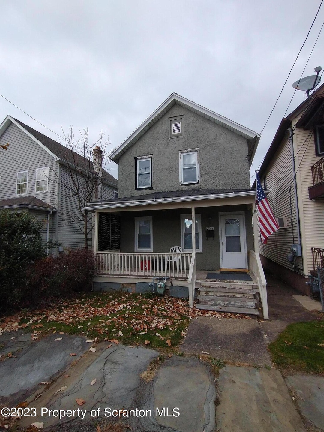 1604 Hawthorne St, Scranton, PA 18504 - photo 1