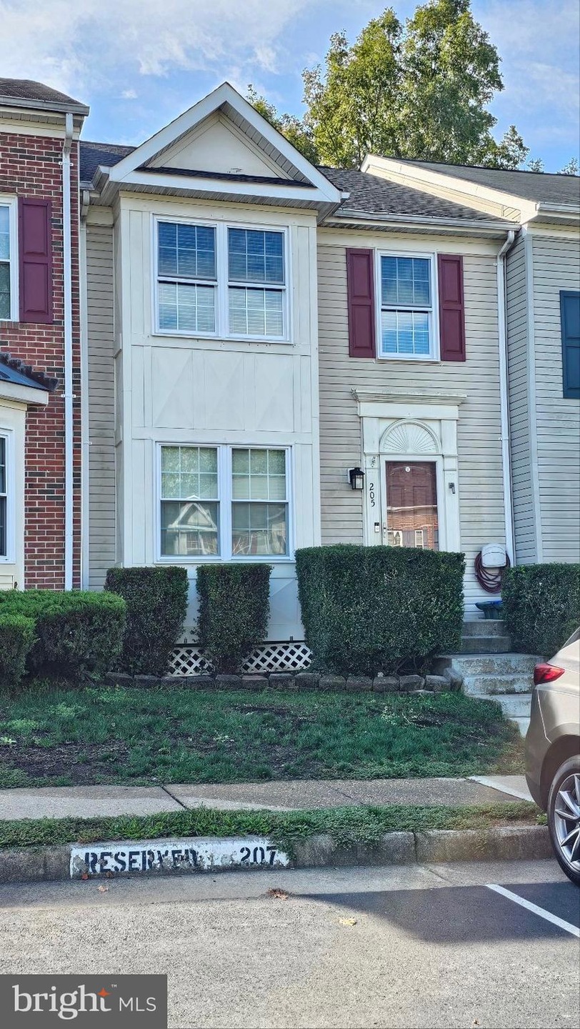 205 Sterling Ct, Stafford, VA 22554 - photo 1