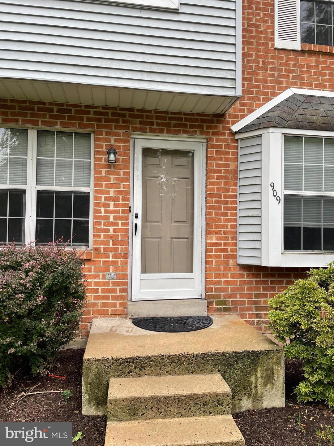 909 Northridge Dr unit 92-B, East Norriton, PA 19403 - photo 1