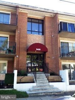 5405 Call Place SE unit T4, Washington, DC 20019 - photo 1