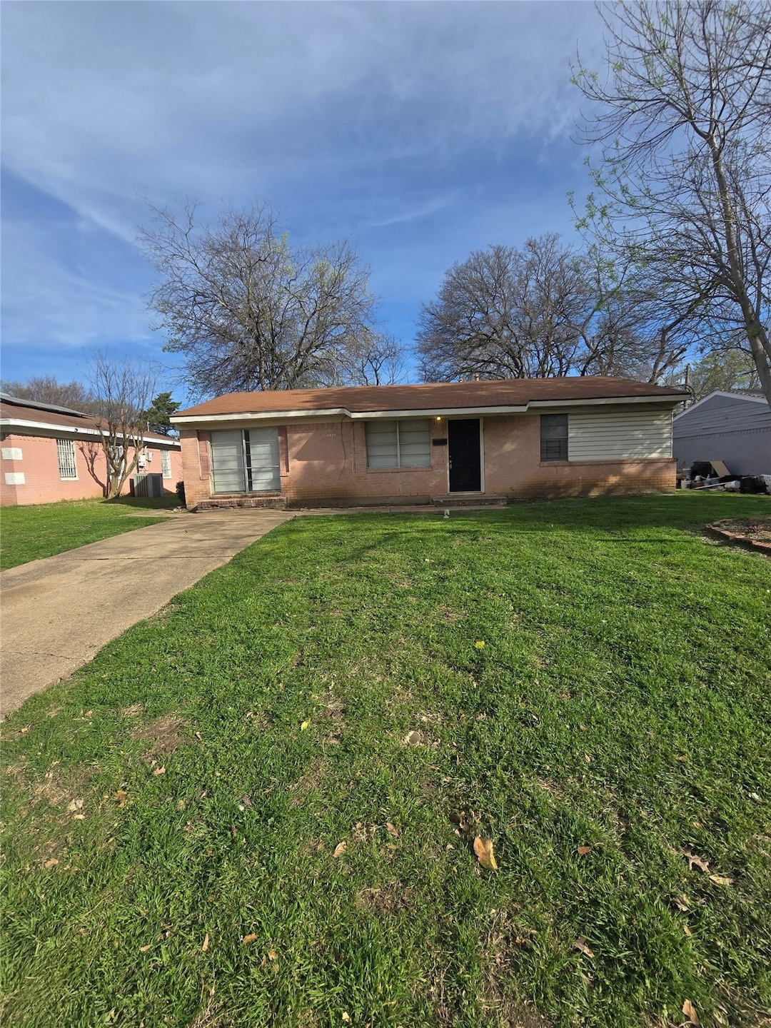 For Rent $1,595/month