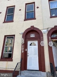 109 S 6th St unit APARTMENT 3, Reading, PA 19602 - photo 1