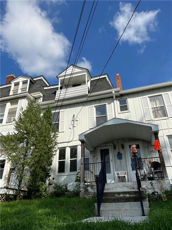 203 First St, Slatington, PA 18080 - photo 1