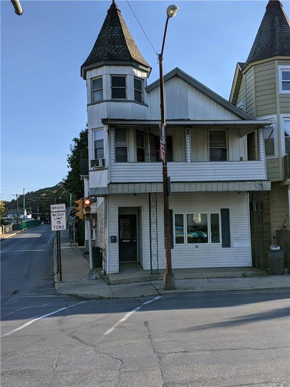 201 Main St unit 1, Slatington, PA 18080 - photo 1