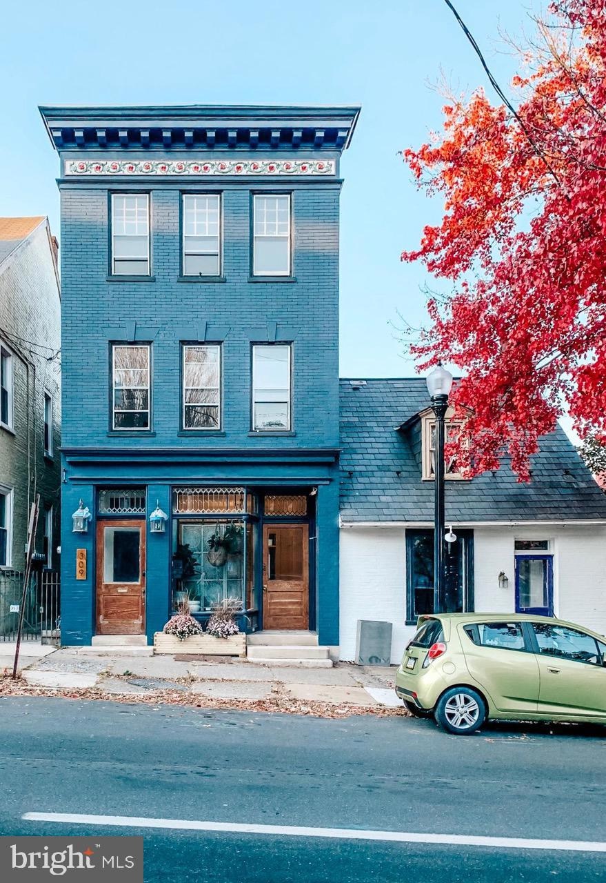 Sold $559,000 • Co-Listing Agent