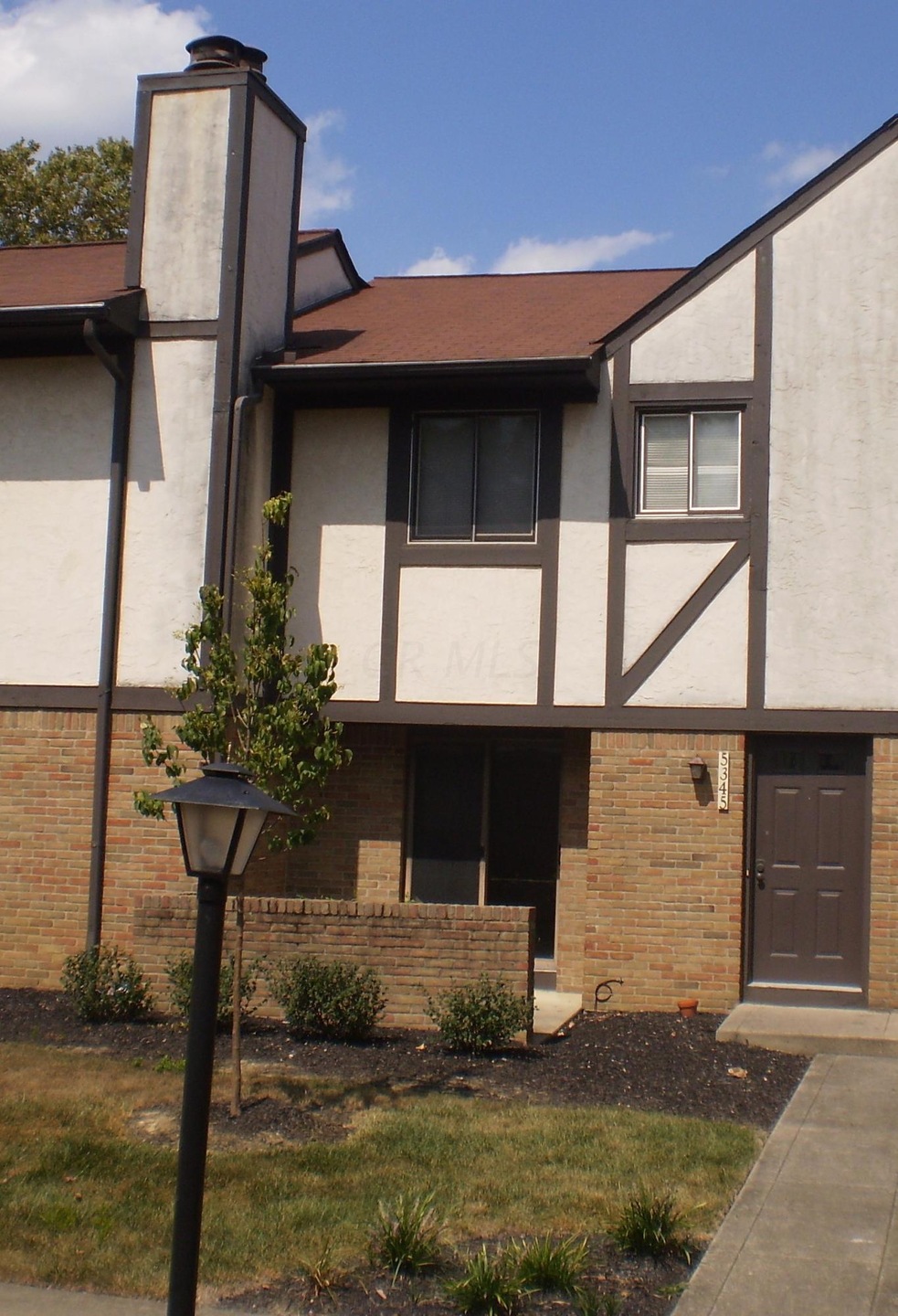5345 exterior