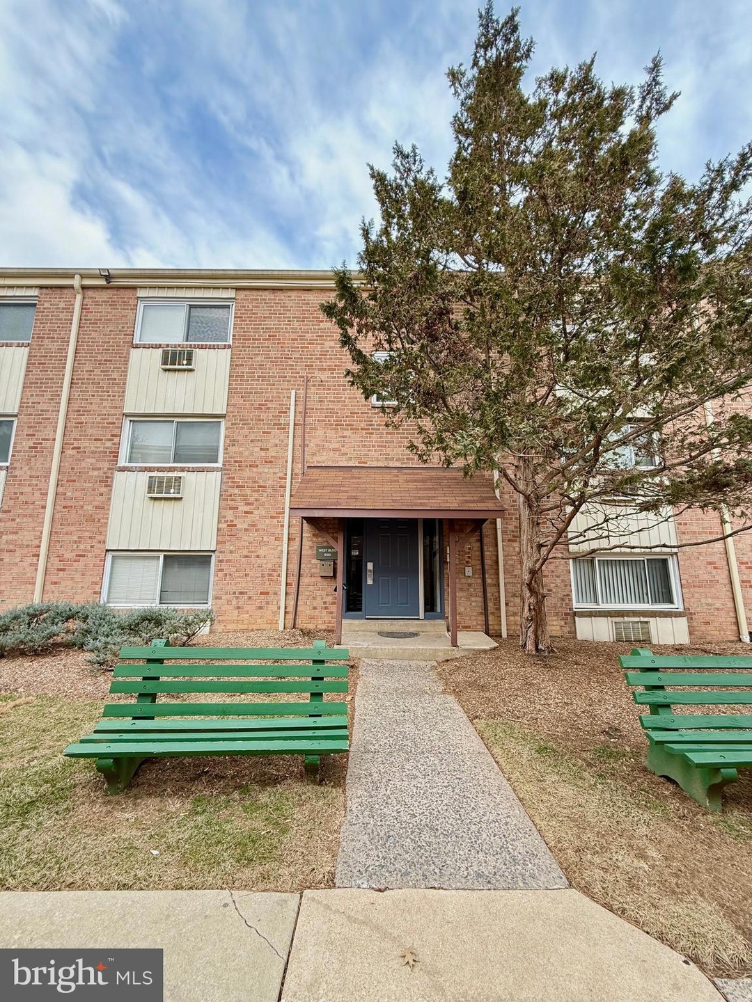 8125 W Chester Pike unit C7, Upper Darby, PA 19082 - photo 1