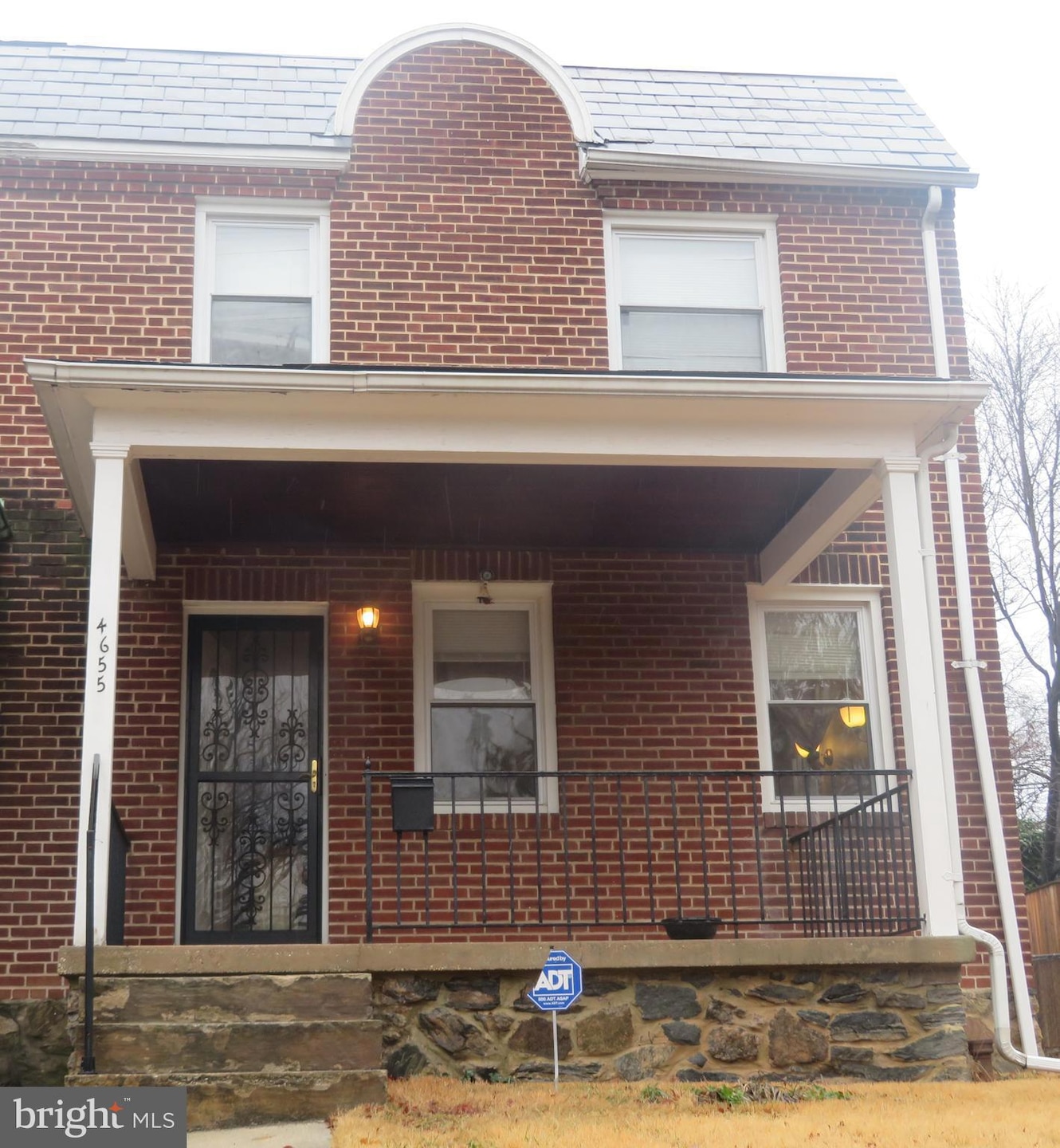 4655 Harcourt Rd, Baltimore, MD 21214 - photo 1
