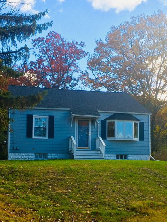 94 Apremont Hwy, Holyoke, MA 01040 - photo 1