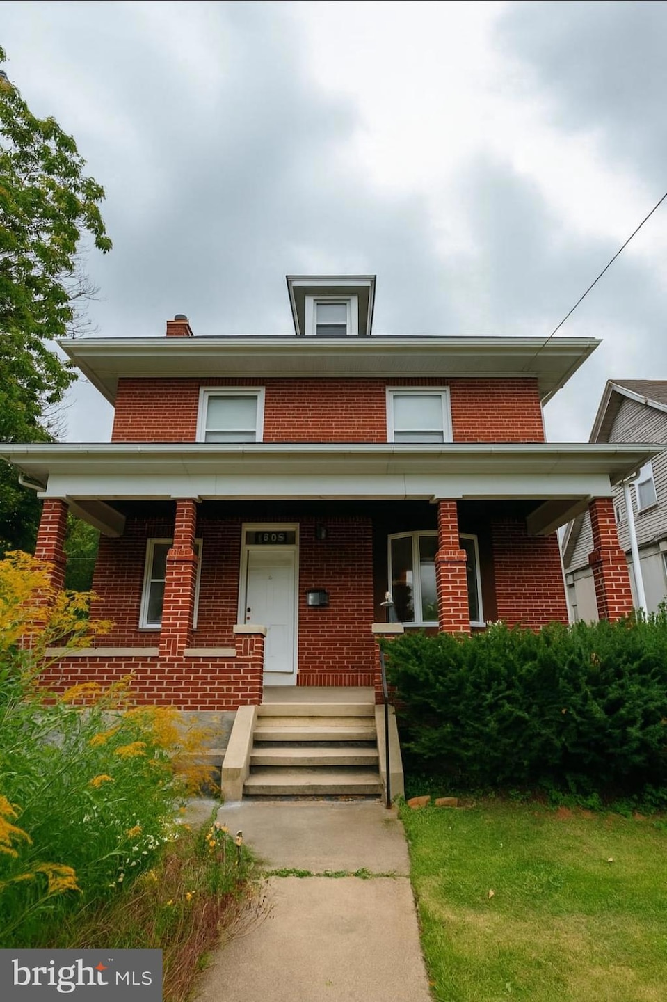 Under Contract $249,900